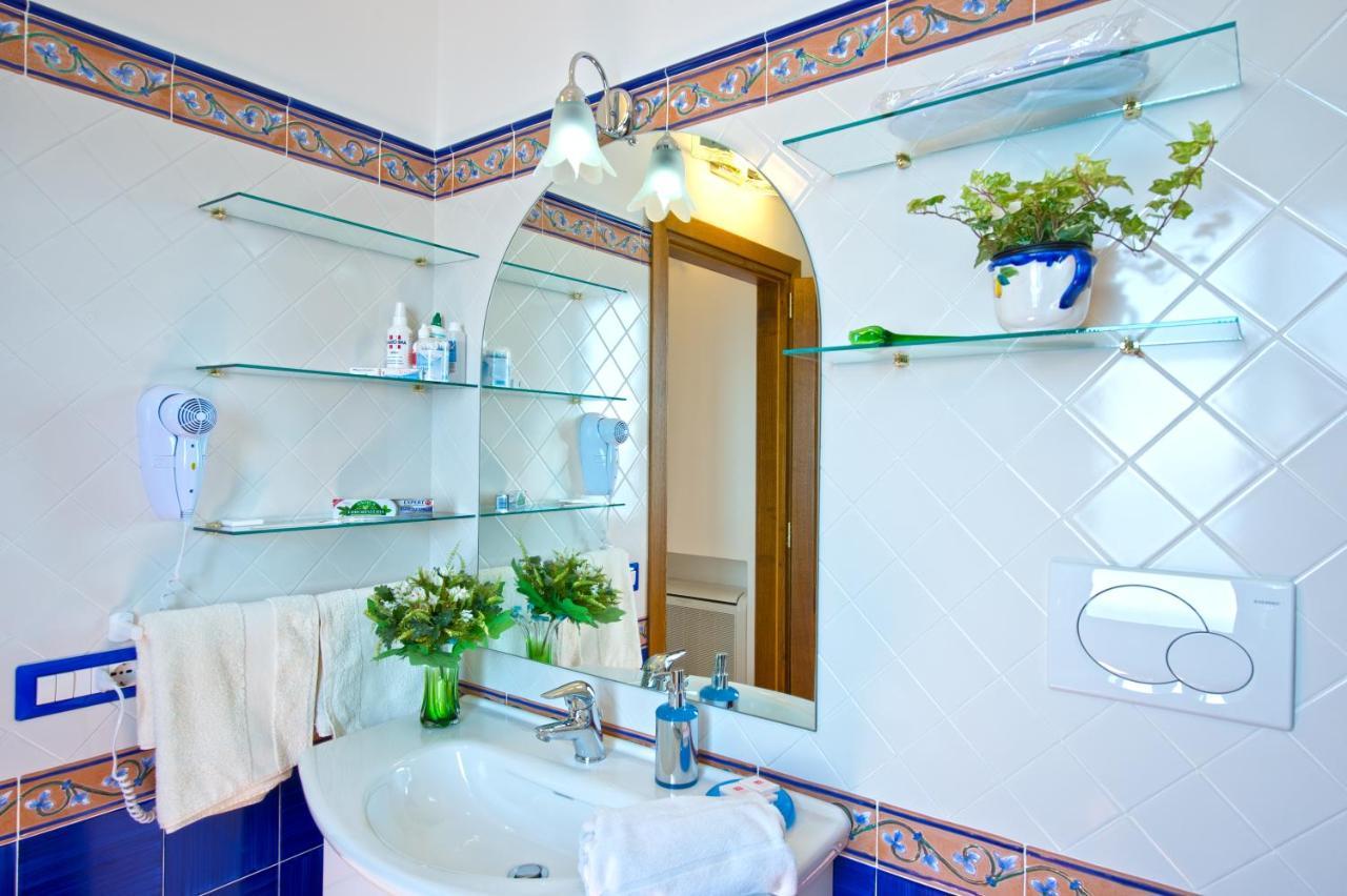 Villa Rosinella Amalfi Esterno foto